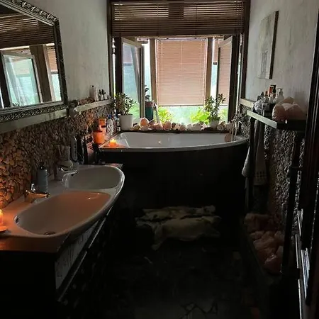 Earthship Mierzeszyn